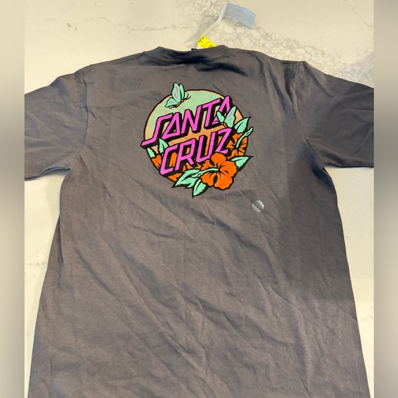 🔥SANTA CRUZ TSHIRT🔥 SIZE LARGE UNISEX - Picture 3 of 7
